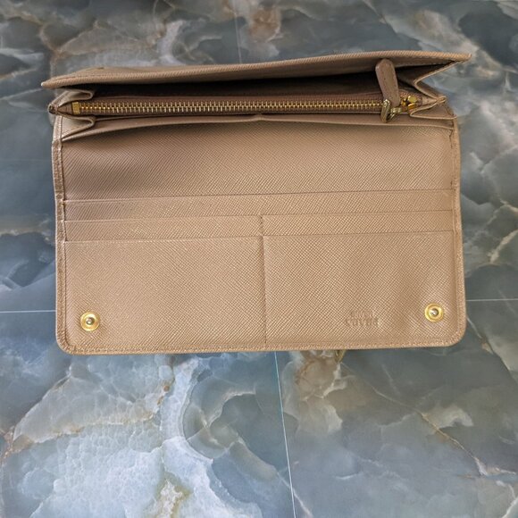 Prada  Saffiano Bow Continental Wallet Cammeo in Beige - Picture 5 of 10